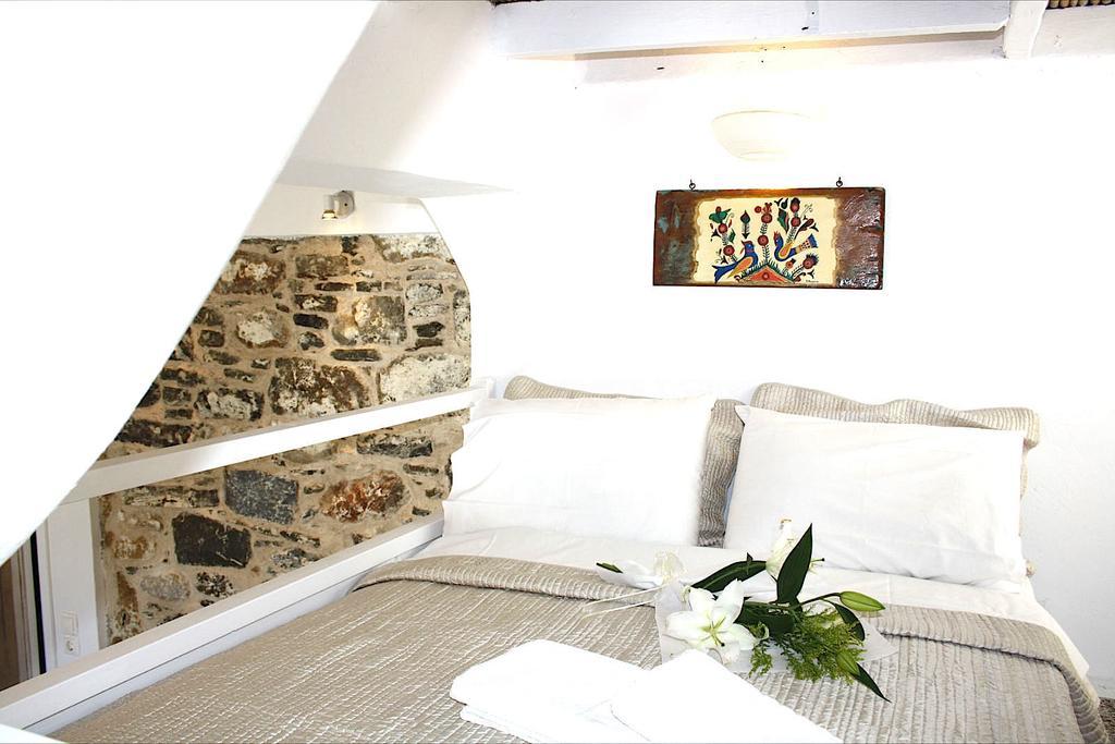 Mariakis Luxury Studios Astypálaia Pokoj fotografie